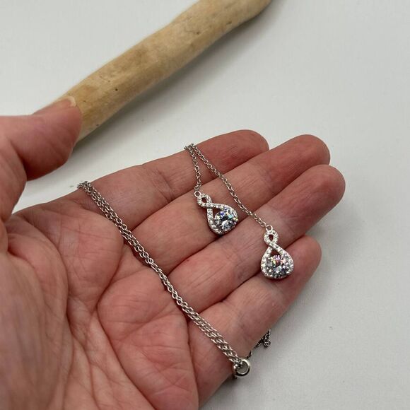 Y Shape Lariat Double Layered Adjustable CZ Necklace - Picture 7 of 9